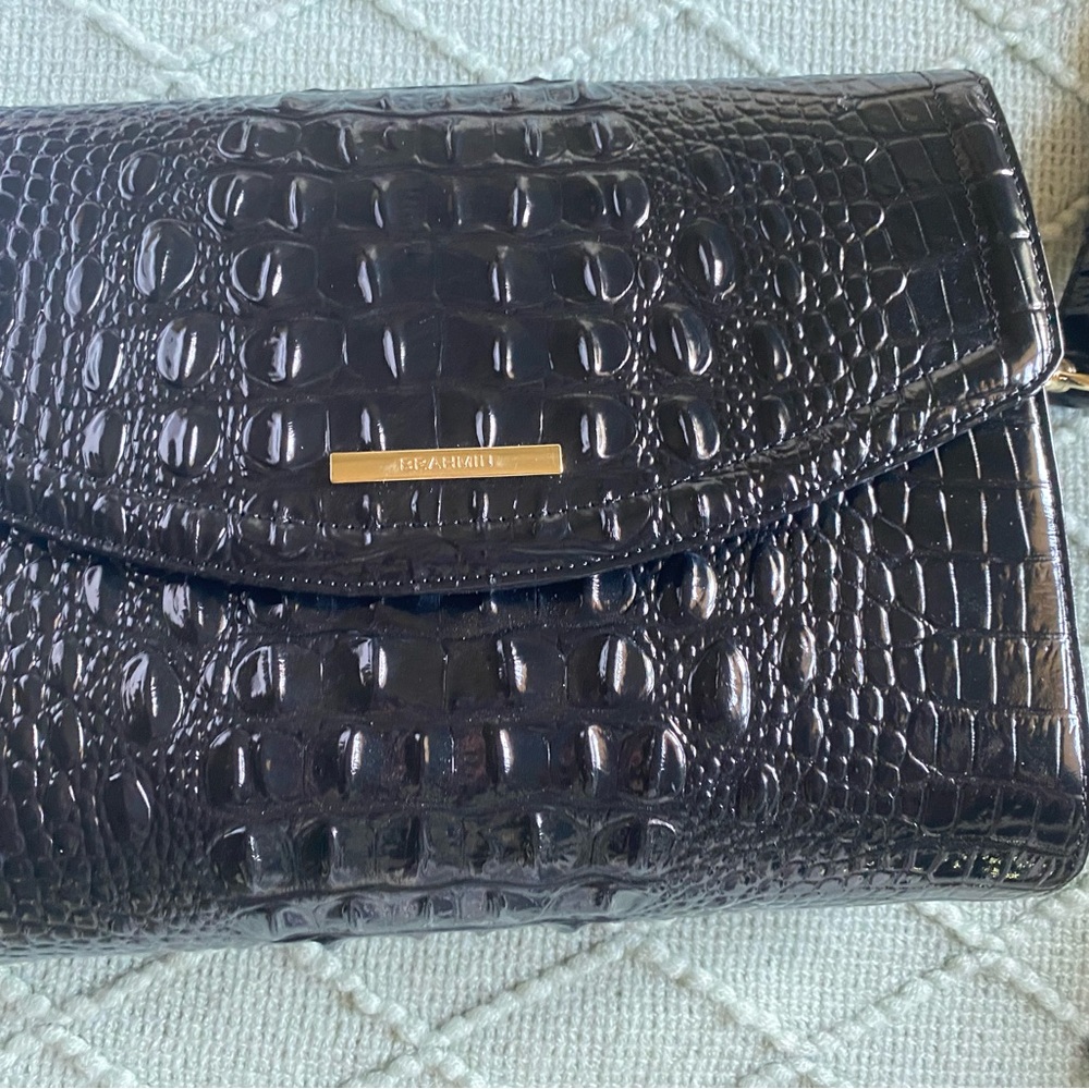 Brahmin Black Jacquelyn Crossbody Bag with Crocodile Embossed Leather - Picture 4 of 6